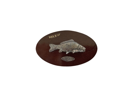 Immagine di Muela Silverware CARP FISH ON WOODEN TABLET cm 10x6